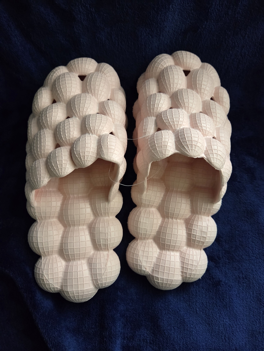 Unisex Bubble Slides - Massage Footbed & Non-Slip Sole - Pink